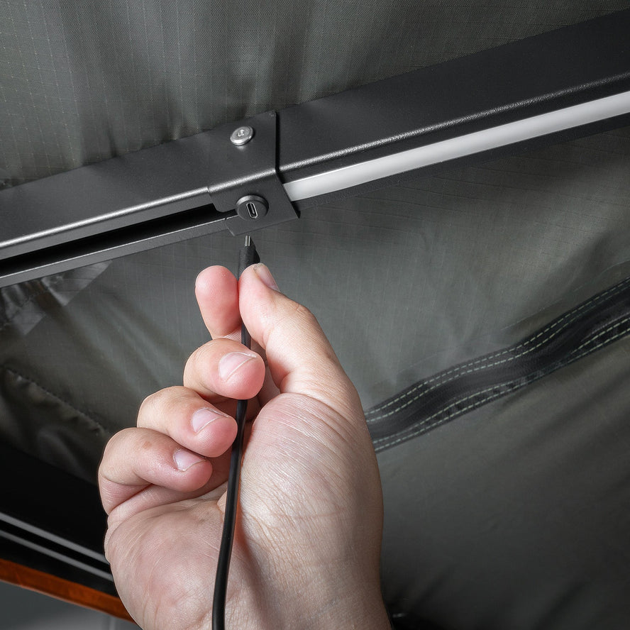 Eclipse 270 Freestanding Hardshell Awning (Left Hand)